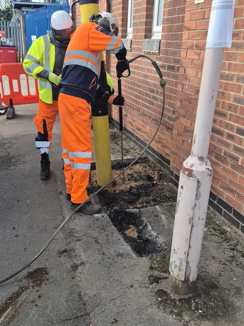 Hydro vacuum excavation works